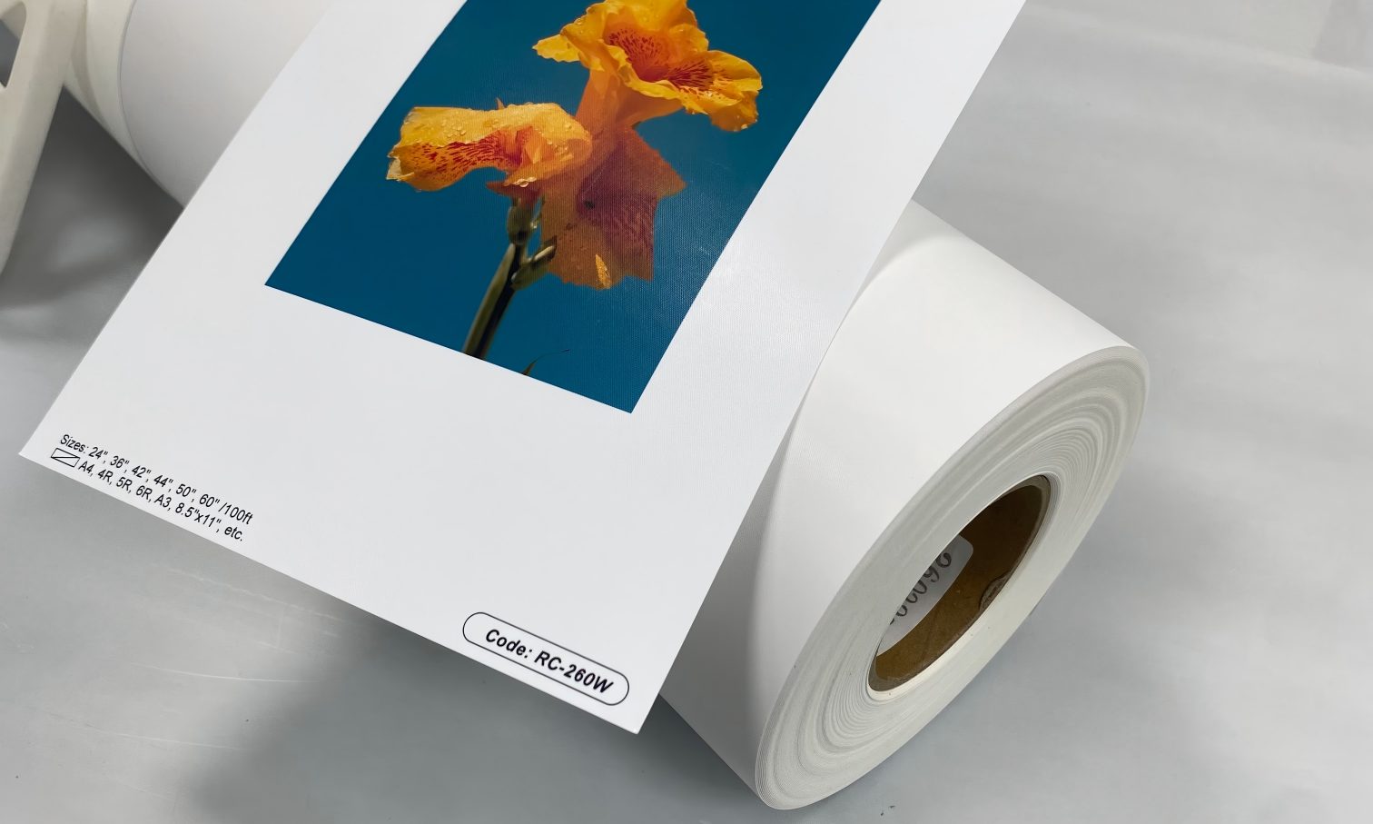 Elegant silky photo paper Elegant silky photo paper
